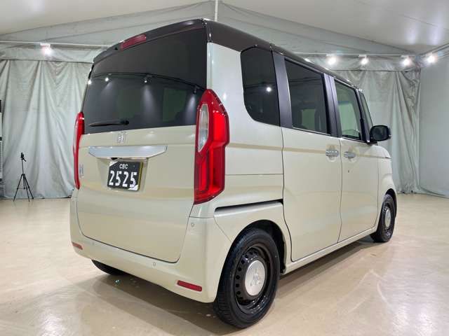 Honda N BOX 2022-06 2200-8