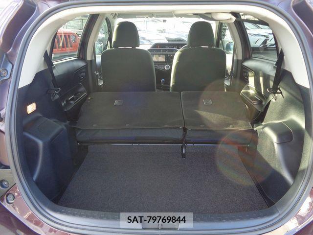 Toyota AQUA 2015-04 221778-8