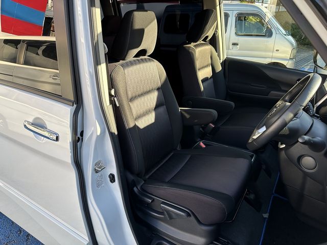 Nissan SERENA 2019-03 184510-16
