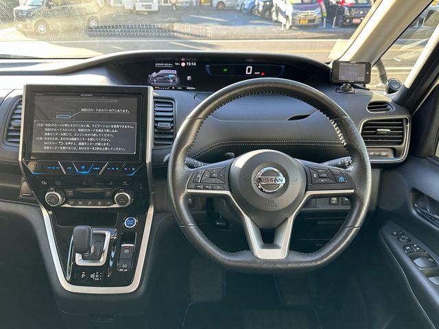 Nissan SERENA 2019-03 184510-11