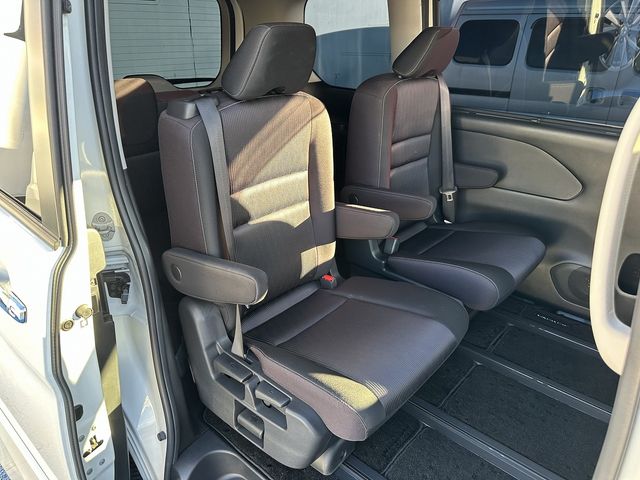 Nissan SERENA 2019-03 184510-18