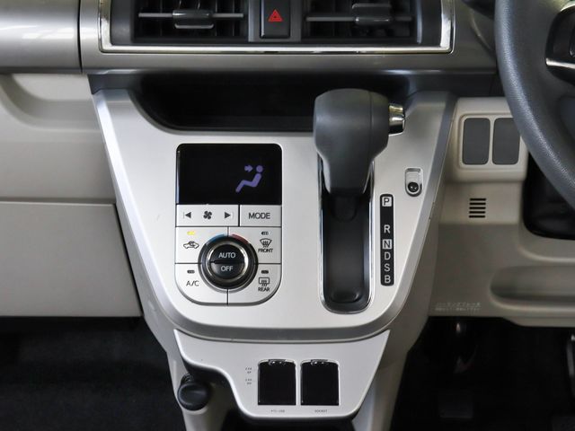 Daihatsu CAST 2016-07 15964-9