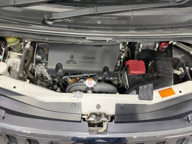 Mitsubishi DELICA D5 2016-11 11552-19