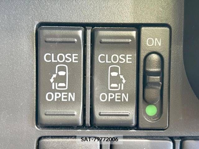 Toyota ROOMY 2018-01 283685-4