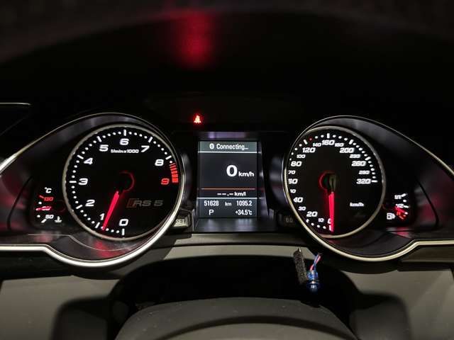 Audi RS5 2012-08 10416-15