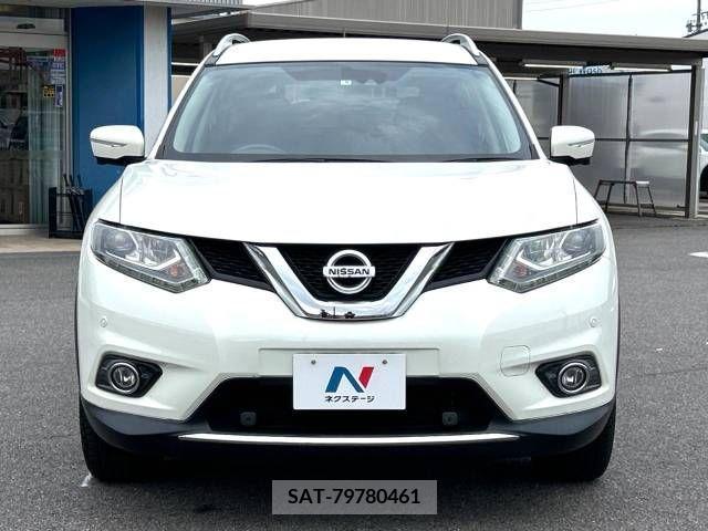 Nissan X-TRAIL 2015-08 329692-17