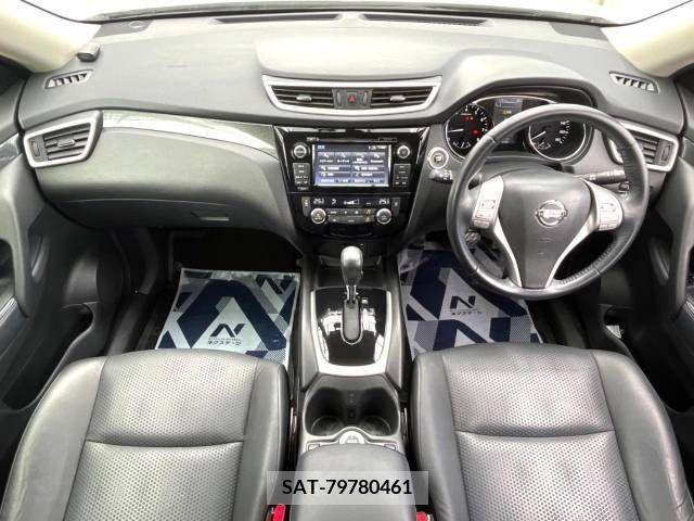 Nissan X-TRAIL 2015-08 329692-1