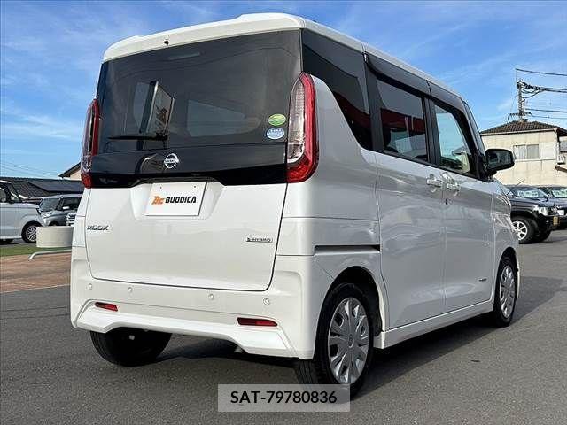 Nissan ROOX 2020-08 388521-14