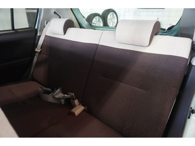 Toyota PASSO 2010-03 986-8