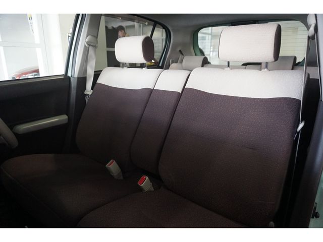 Toyota PASSO 2010-03 986-7