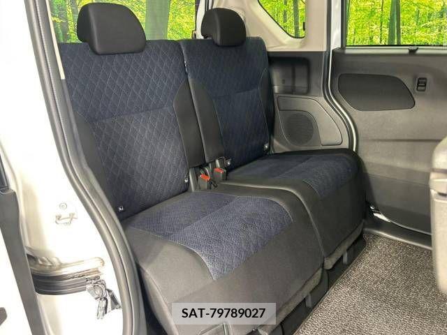 Nissan ROOX 2020-04 354478-9