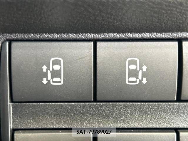 Nissan ROOX 2020-04 354478-5