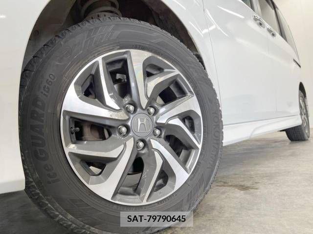 Honda e 2016-02 330683-13