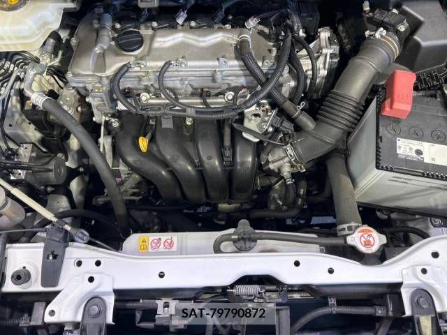 Toyota VOXY 2017-10 370366-18