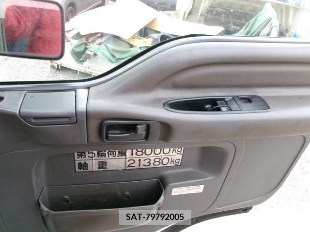 Isuzu GIGA 2008-07 206445-9