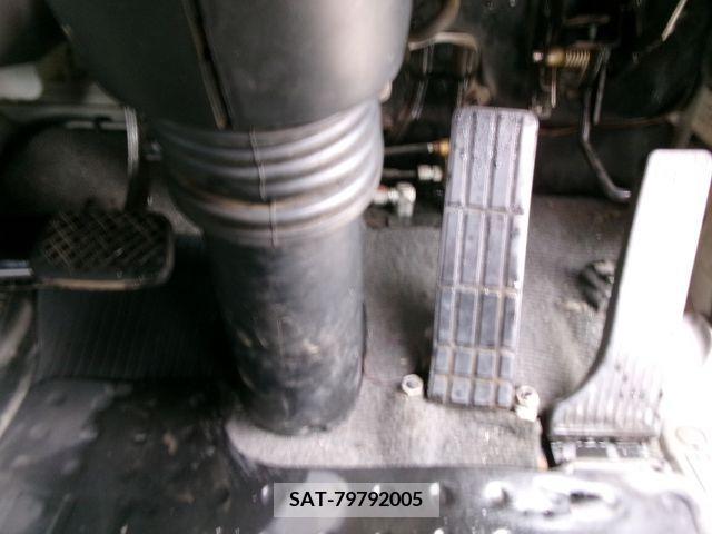 Isuzu GIGA 2008-07 206445-11