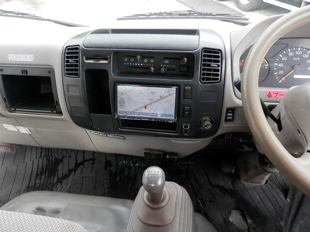 Toyota DYNA TRUCK 2005-08 148-23