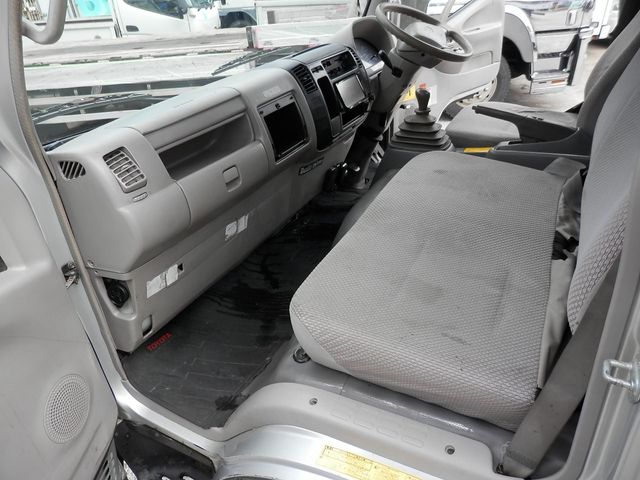 Toyota DYNA TRUCK 2005-08 148-26
