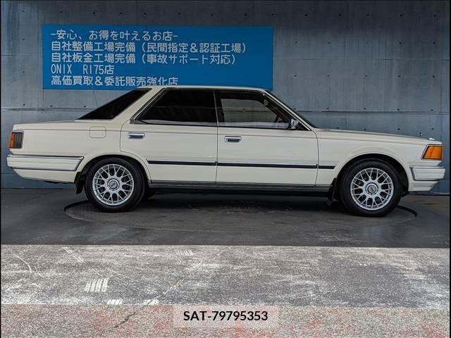 Nissan GLORIA HARDTOP 1984-09 320429-6
