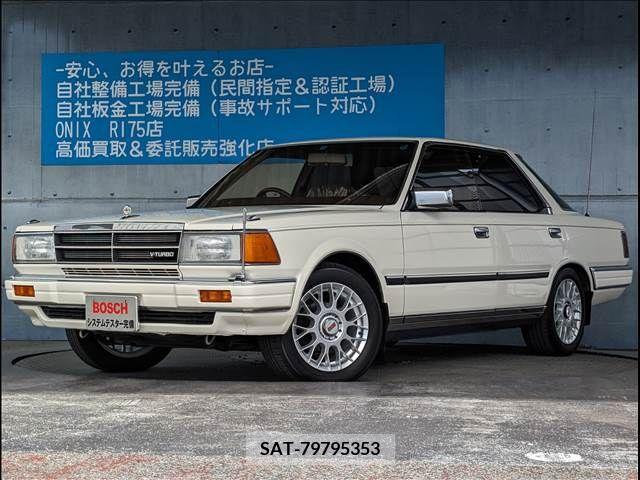 Nissan GLORIA HARDTOP 1984-09 320429-9