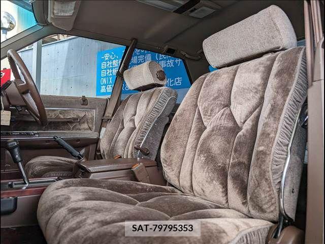Nissan GLORIA HARDTOP 1984-09 320429-2
