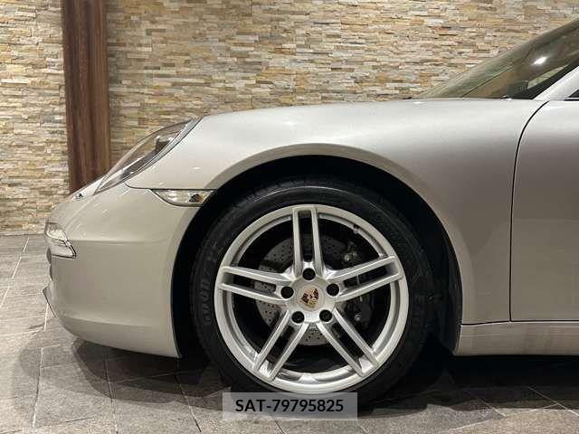 Porsche 911 2012-05 333590-5