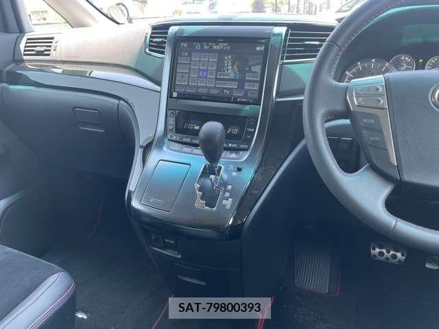 Toyota VELLFIRE 2013-08 299919-8