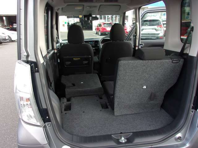 Nissan DAYZ ROOX 2017-02 18819-19