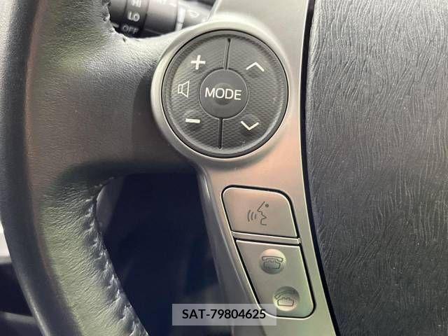 Toyota PRIUS ALPHA 2015-02 225465-6