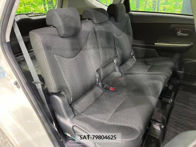Toyota PRIUS ALPHA 2015-02 225465-9
