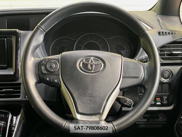 Toyota VOXY 2019-09 336548-12