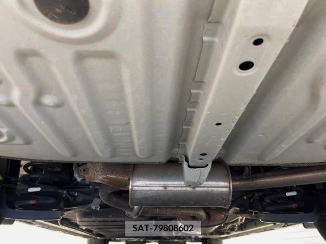 Toyota VOXY 2019-09 336548-19