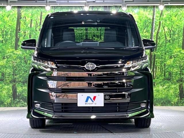 Toyota NOAH 2023-06 195542-17