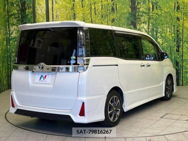 Toyota VOXY 2018-12 225292-18