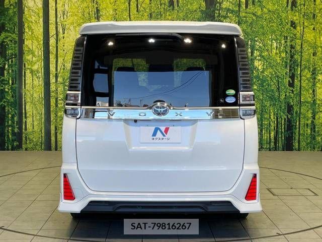 Toyota VOXY 2018-12 225292-16