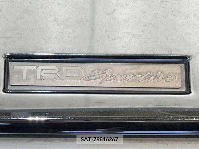 Toyota VOXY 2018-12 225292-4
