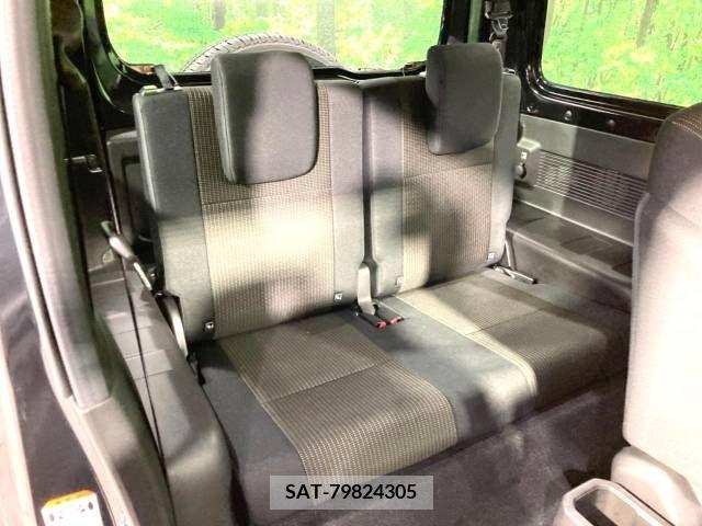 Suzuki JIMNY 2021-11 210598-9