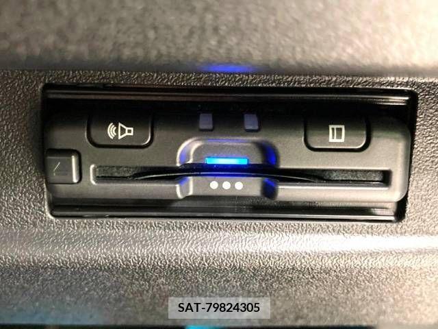 Suzuki JIMNY 2021-11 210598-4