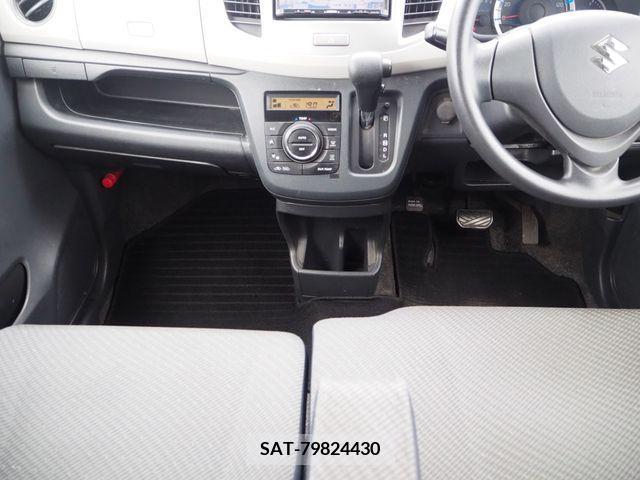 Suzuki WAGON R 2014-11 289839-17