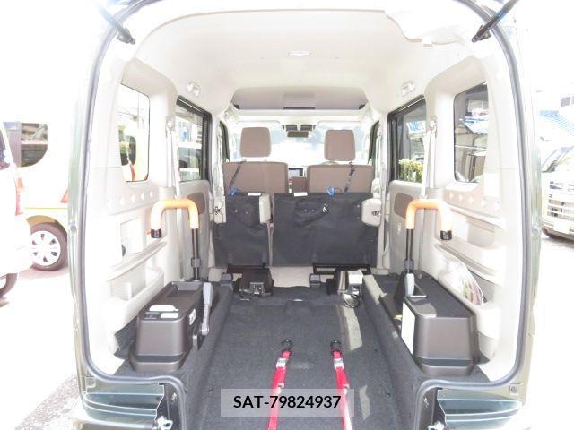 Suzuki EVERY WAGON 2024-01 297519-1
