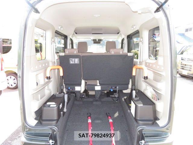 Suzuki EVERY WAGON 2024-01 297519-7