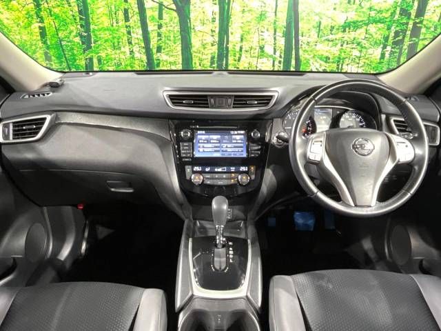 Nissan X-TRAIL 2016-08 188682-1