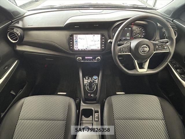 Nissan KICKS 2020-10 383885-18
