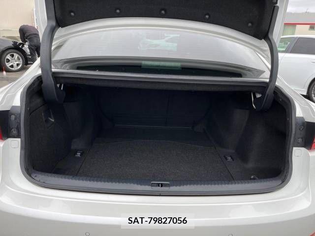 Lexus IS 2013-06 222594-13
