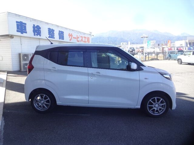 Nissan DAYZ 2019-06 16076-3