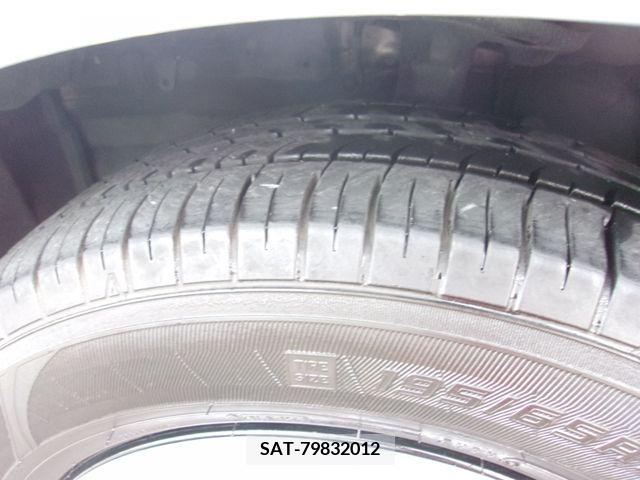 Toyota PRIUS 2015-04 366557-6