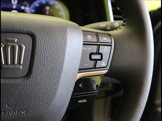 Toyota CROWN 2022-10 20045-13