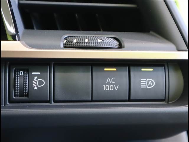 Toyota CROWN 2022-10 20045-7