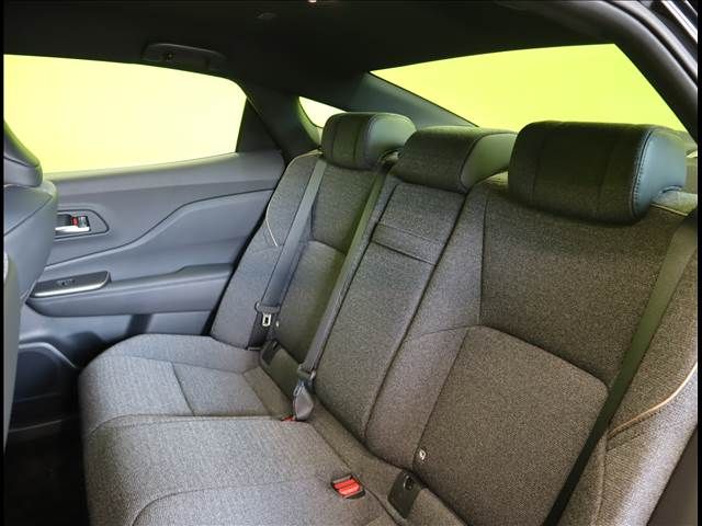 Toyota CROWN 2022-10 20045-29