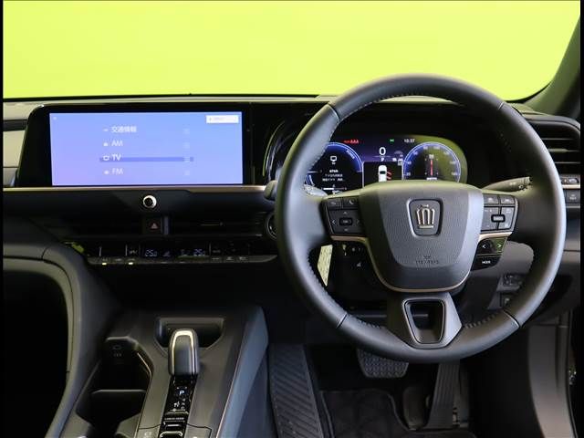 Toyota CROWN 2022-10 20045-20